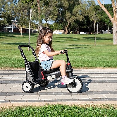 ��� ���� ����� 5 � 1 SmarTrike ��� STR 3 ����